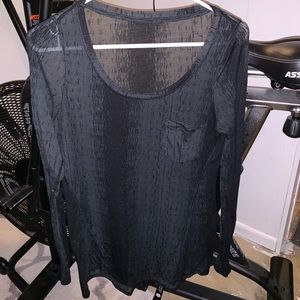 Women’s black lululemon long sleeve